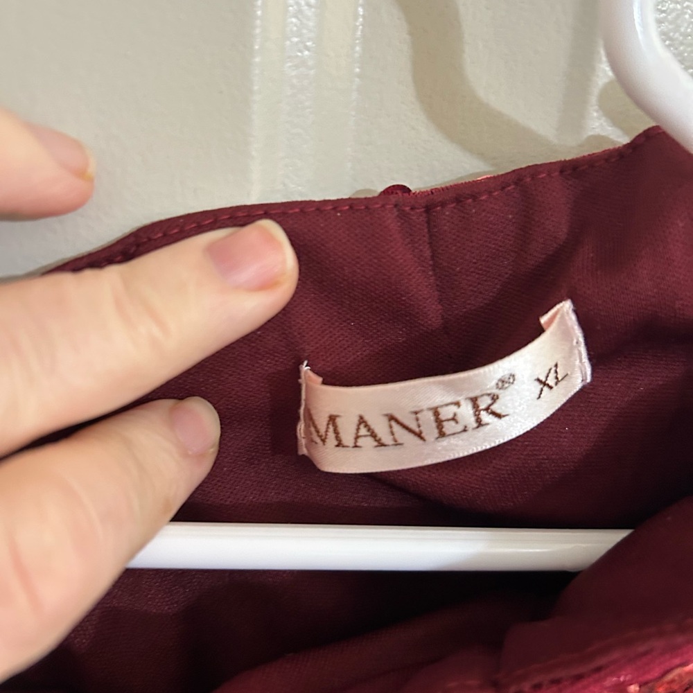 Maner pink/red sequin mini skirt